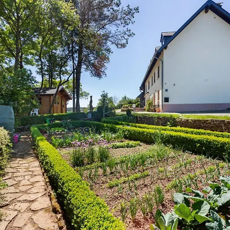 Amazing Holiday In With Garden * Plütscheid