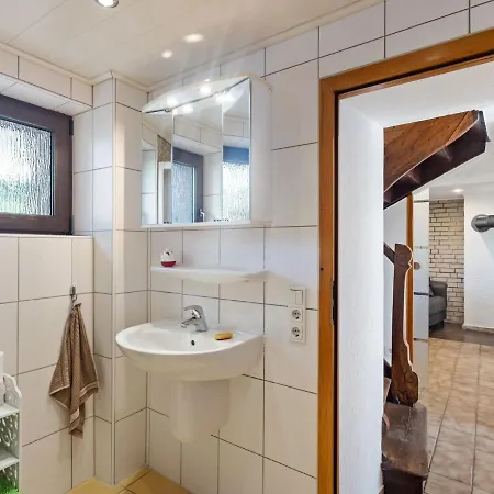 Vakantiehuis Amazing Holiday In With Garden